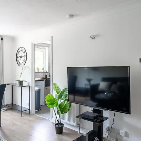 Apartment Centrally Located Islington *