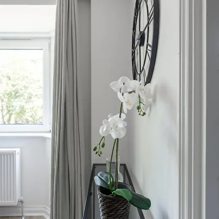 Centrally Located Islington Apartment London