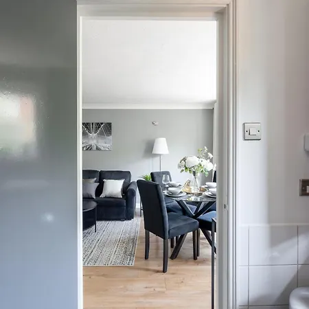 Apartment Centrally Located Islington London
