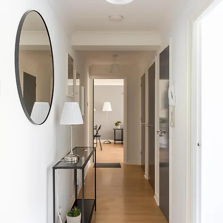 Centrally Located Islington
