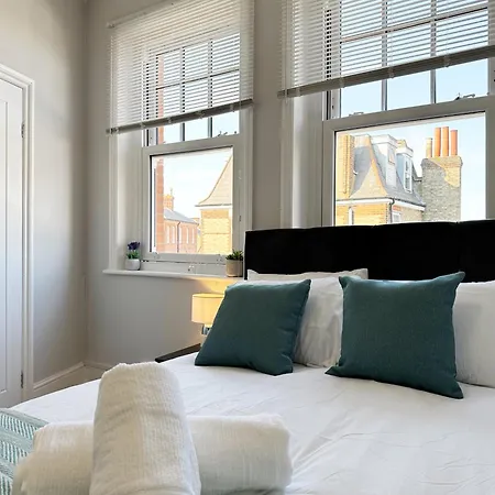 Maya's Place In Finsbury Park London