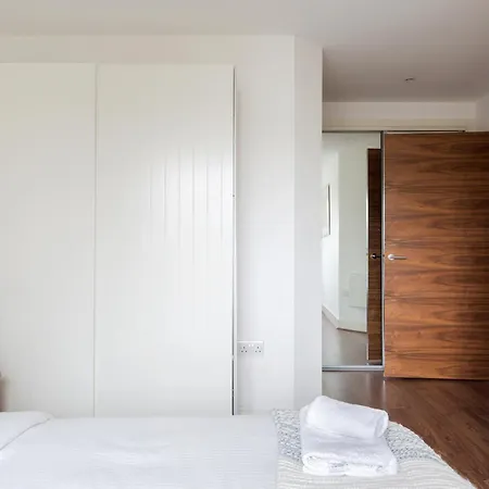 The Acton Flat Apartment London