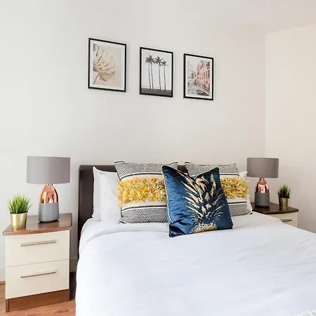 The Acton Flat Apartment London