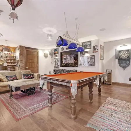 The Essex Mansion Spa