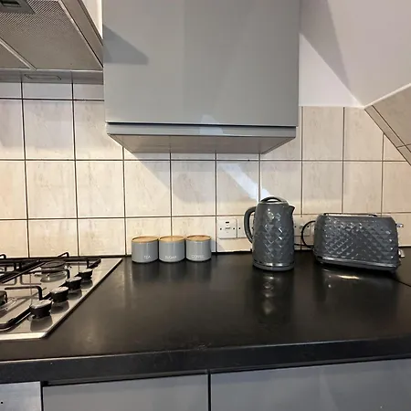 Oak Wembley Stadium Serviced By Edens Apartment London