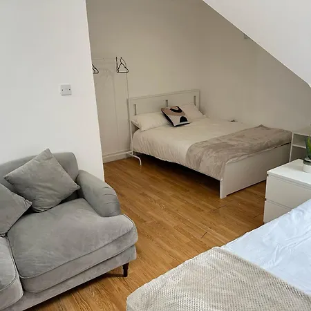 Apartment Oak Wembley Stadium Serviced By Edens