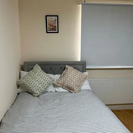 Apartment Acacia Wembley Stadium Serviced By Edens London