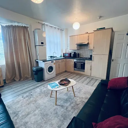 Two Bedroom Flat Burnt Oak London