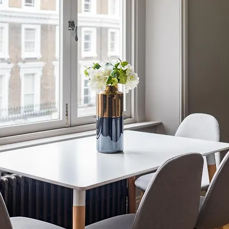 Apartment Homely Parkside 2-bed In Primrose Hill London