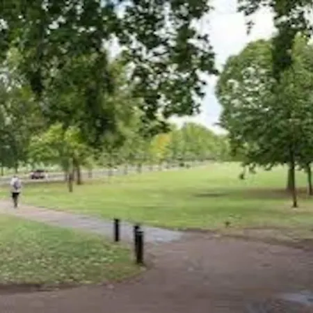 Centrally Located Islington London