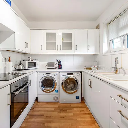 Apartment Match Point Flat: 2-bed Flat By Wimbledon Tennis Club