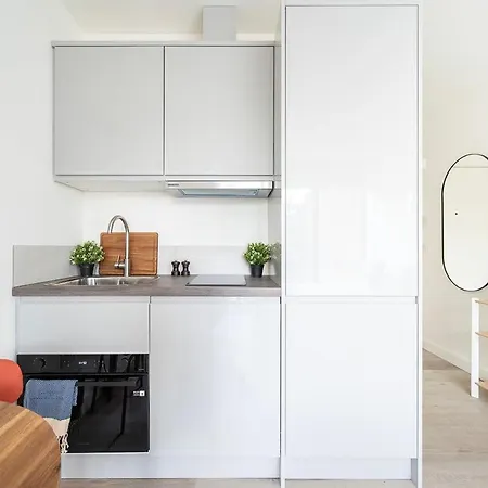 Destination At 190 Northolt Road In Apartment Harrow