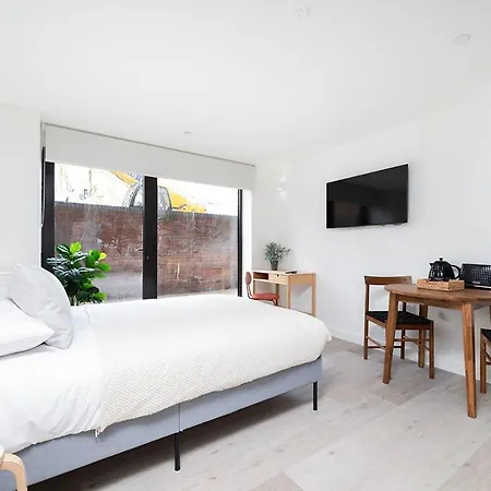 Destination At 190 Northolt Road In Apartment Harrow