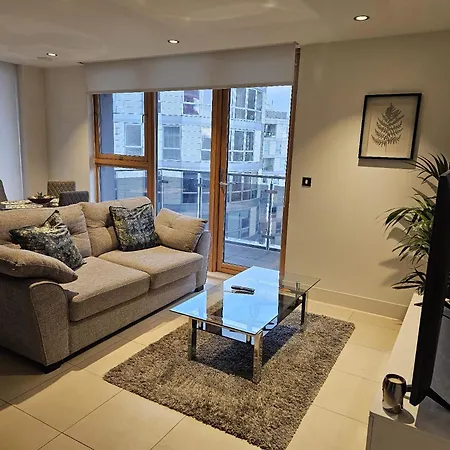 Luxury In Canary Wharf Apartment *