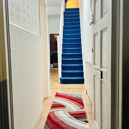 City Excel Bed & Breakfast