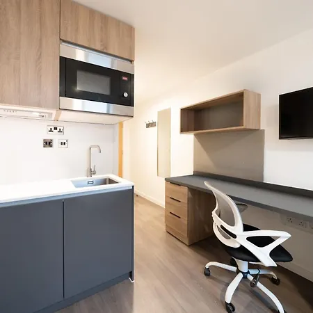Apartamento For Students Only Private Bedrooms With Shared Kitchen, And At Canvas Walthamstow In *