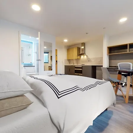 Private Bedrooms With Shared Kitchen, And At Canvas Wembley In *