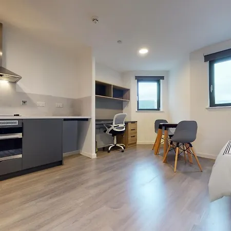 Private Bedrooms With Shared Kitchen, And At Canvas Wembley In *