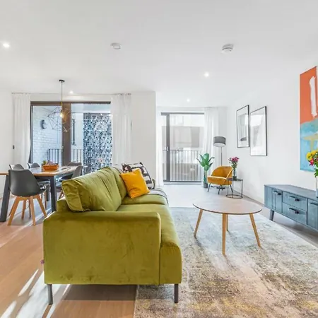Exceptional Shoreditch Apartment London