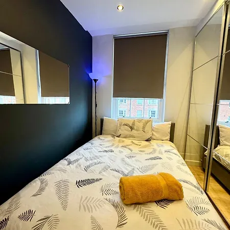 The Kings Palace Central By Wild Apartment London