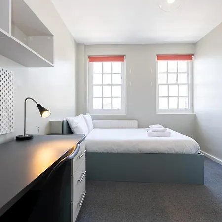 Spacious With Shared Facilities