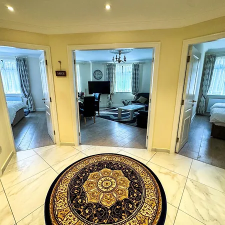 Apartment Hyde Park Corner Spacious 2 Bedroom