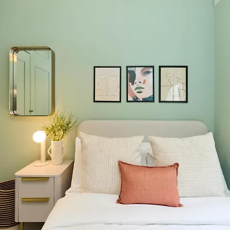 The Clapham Place - Prestigious 1bdr Flat With Terrace London