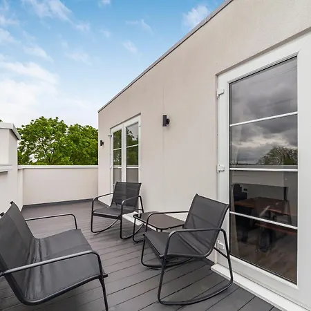 Arte Stays - Lux Stylish Penthouse - Heart Of Wembley - Parking