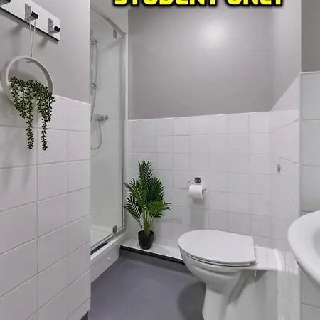 Student Only Zeni Wembley * London