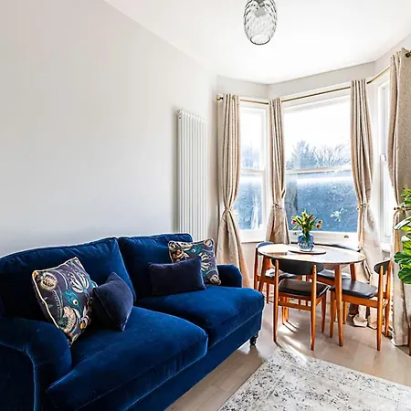Apartment Lovely Bishops Park Flat *