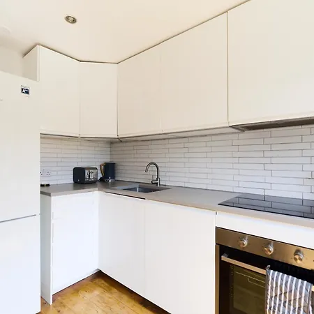 The Waterlow Park Wonder - Trendy 2bdr With Study And Patio Lejlighed