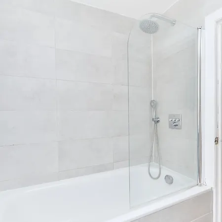 The Waterlow Park Wonder - Trendy 2bdr With Study And Patio Lejlighed London