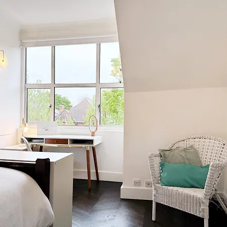 Apartment Ana's Place Near West Hampstead- 2 Double Beds, Max 4 People *