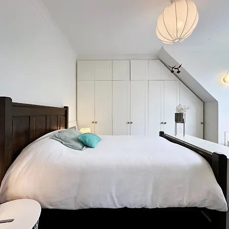 Apartment Ana's Place Near West Hampstead- 2 Double Beds, Max 4 People