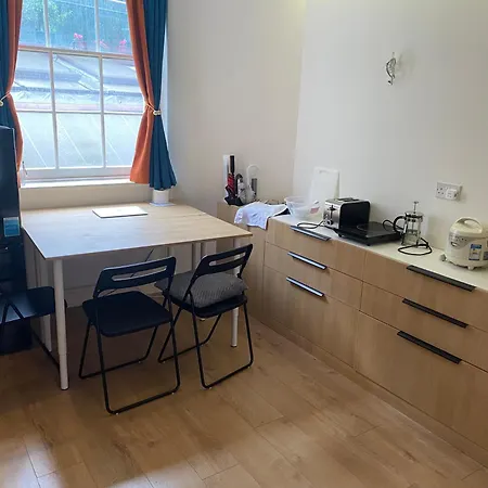 Not Very Quiet But Location Guest house London