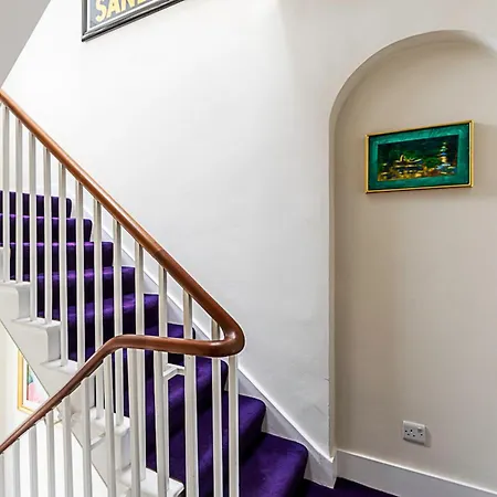Holiday home Luxe Retreat 5-bed Gem