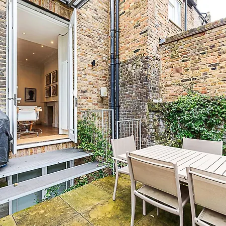 Luxe Retreat 5-bed Gem