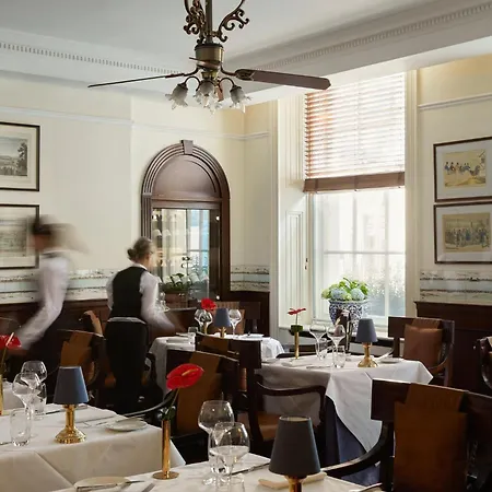 The Montague On The Gardens Hotel 4*
