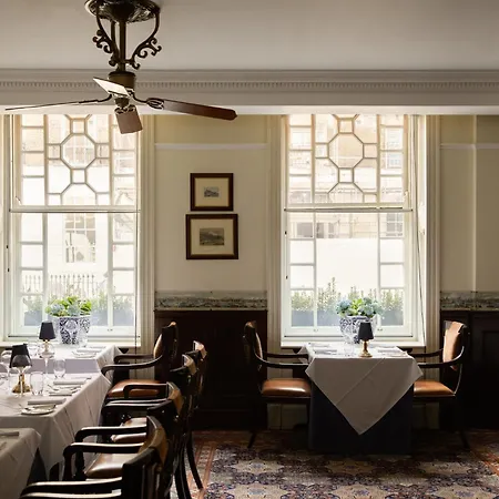 The Montague On The Gardens Hotel 4*