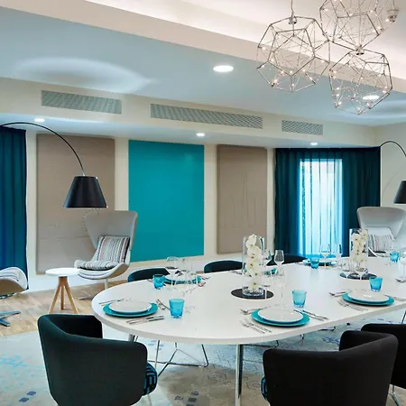 Marriott Kensington 4*