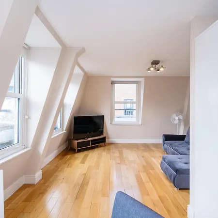 Paddington Modern Apartment *