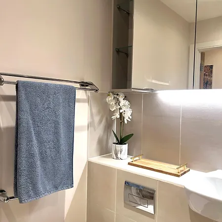 Modern Flat Your Stylish Escape London