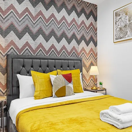 Apartment Stylish One Bedroom Flat - Sleeps 5 - Near Heathrow - Ub3 London