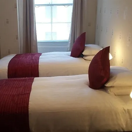 Hotel Garth 3*