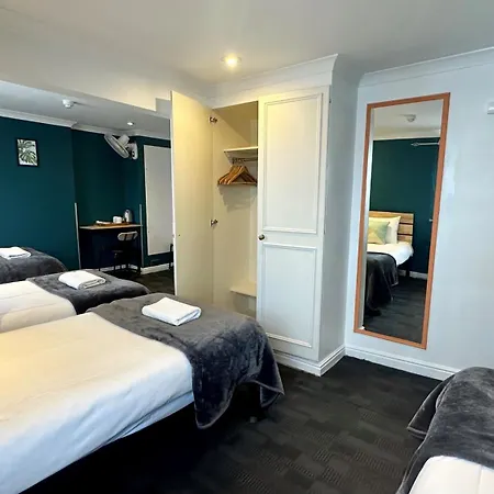 Smart Hyde Park View London