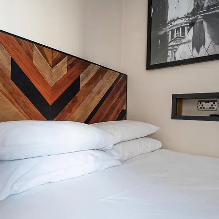 St Christopher's Hammersmith Hostel *