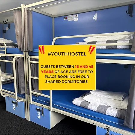Smart Hyde Park Hostel