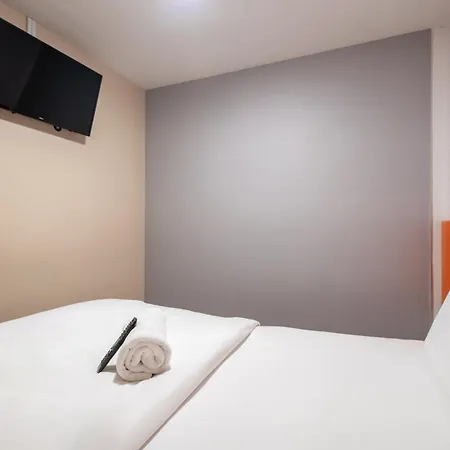Easyhotel 2* Croydon