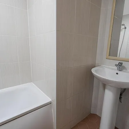 3 Bedrooms Near Hyde Park & Oxford St
