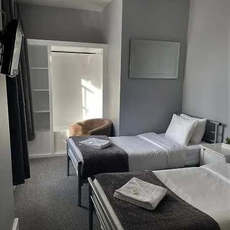 Ravna Gora Hotel 3*